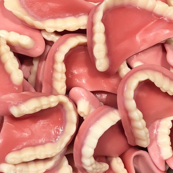 Giant Dentures - Jessica's Sweets