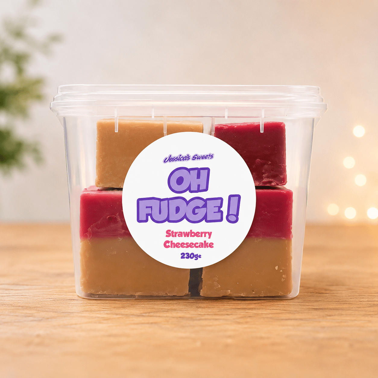 Jessica's Oh Fudge! Strawberry Cheesecake Flavour Fudge 230g Tub